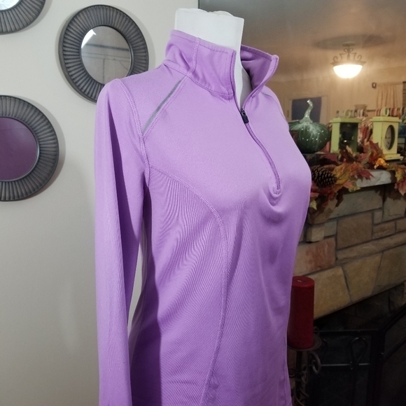 Xersion sz sm athletic jacket lilac 1/4 zip - Picture 3 of 10